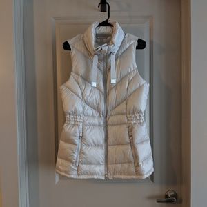 Athleta Banner Peak Vest M Moonlight Gray
